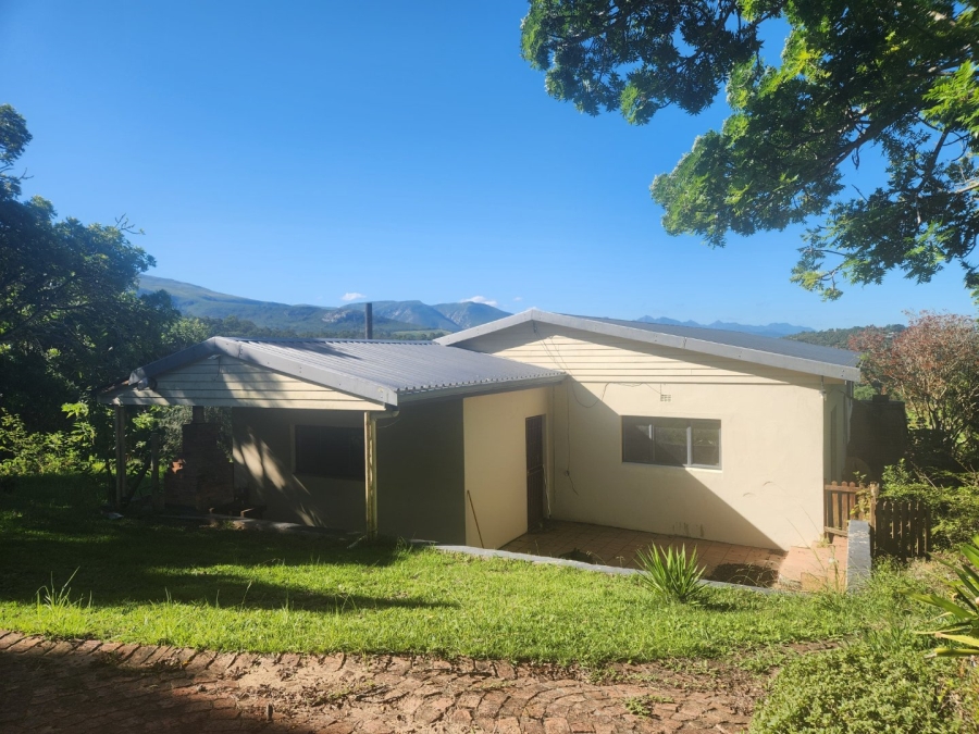 3 Bedroom Property for Sale in Hoekwil Western Cape